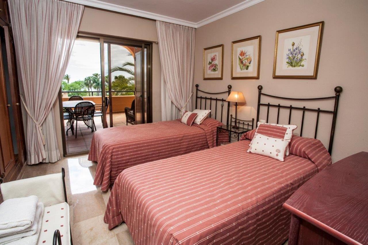 Prado Apartment Estepona Exterior photo